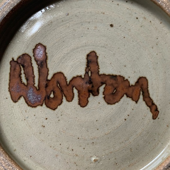 Studio 20th Century Art Pottery Plate - Picture 3 of 3